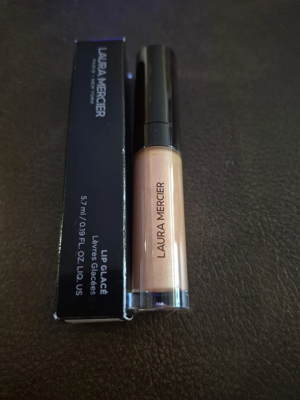 laura mercier brand new